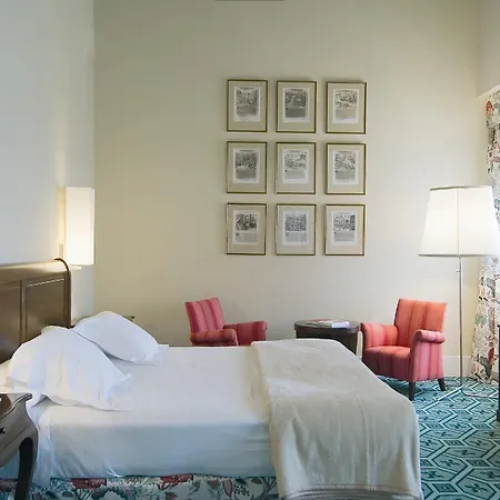 فندق Palacio Urgoiti موغاينا