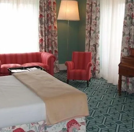 Hotel Palacio Urgoiti 4*